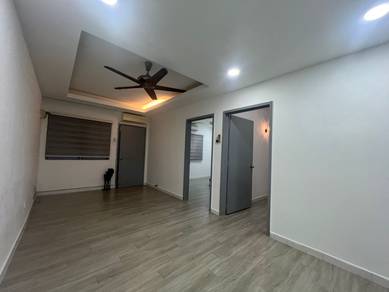 【 Pangsaupuri Teratai - L6 】Bandar Mahkota Cheras - Flat with Lift