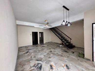 ( Reno )+(4R3B) 2 storey House, Desa 1, Bandar Country Homes Rawang