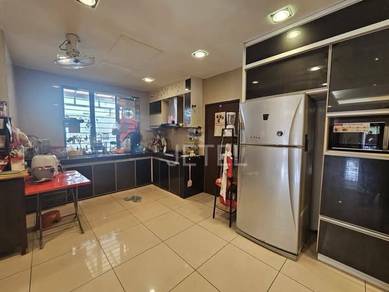 Aman Perdana Double Storey Bungalow Fully Renovation