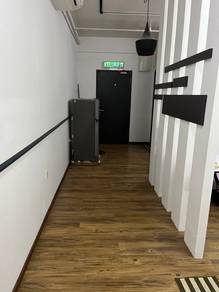 Suria Jaya Sek 16 shah alam ( furnished 2 rooms 1 bath 1 parking )
