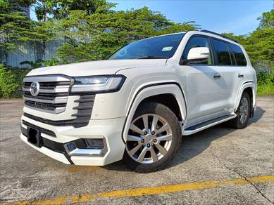 Toyota LANDCRUISER 4.6 ZX (URJ202W) (A)
