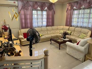 Taman Khidmat Bungalow House