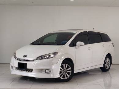 Toyota WISH 2.0 Z FACELIFT (A)