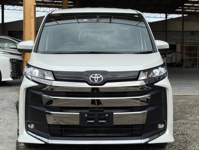 Toyota NOAH 2.0 S-Z