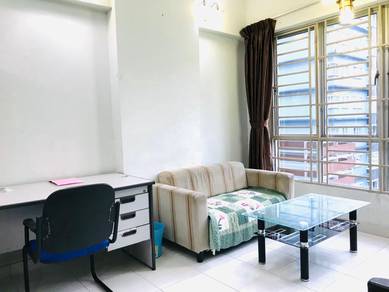 E-Tiara Serviced Apartment Subang Jaya Fully Furnished Near MRT