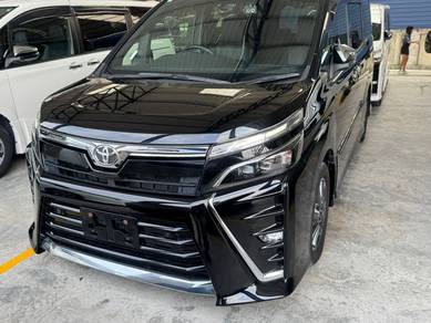Toyota VOXY 2.0 ZS KIRAMEKI 2