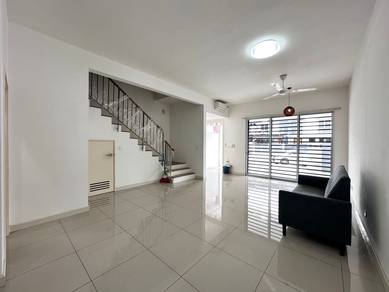 ( Partly Furnish ) 2 Storey House, Garland 1, Kota Emerald, Rawang
