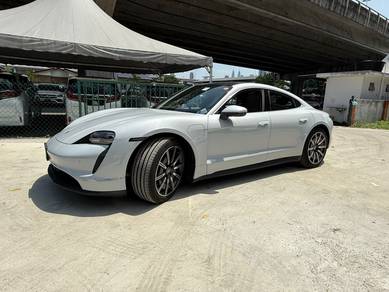 Porsche TAYCAN 4S LOW MILEAGE BATT WARRANTY
