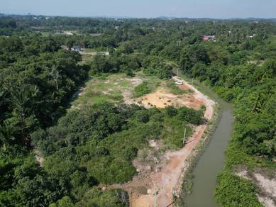 Tanah Pertanian Berdekatan Pantai, Telok Gong Pengkalan Balak, Melaka.