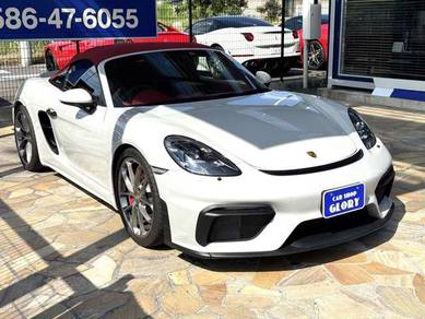 Porsche CAYMAN 718 SPYDER