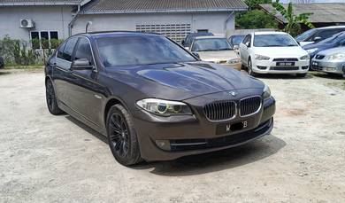 CASH OTR Bmw 520i 2.0 (CKD) (A)