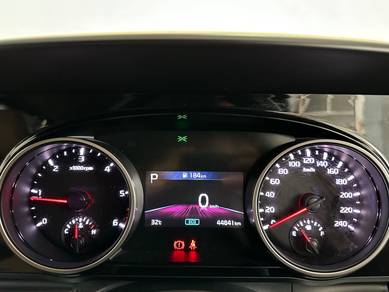 Kia Carnival 2.2D 11 SEATER 44K KM Only