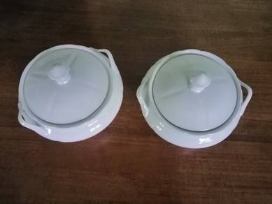 Vintage 2 Ceramic Tureen Bowls