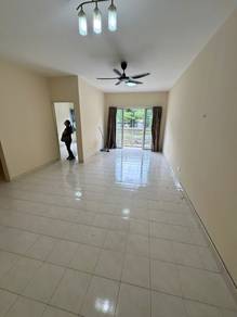 Puteri Bayu Apartment @ Bandar Puteri Puchong For Rent
