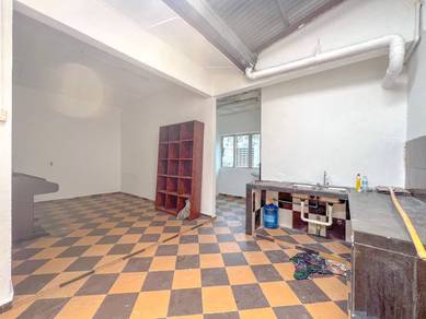 NEGOTIABLE Shop Apartment Taman Sri Watan Ampang Second Floor
