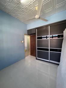 MJC SOHO APARTMENT FOR SALE  📌Location: MJC, Batu Kawa 💰Selling pric