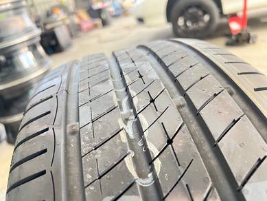 Tayar Baru 225 45 17 Continental Ultracontact UC7