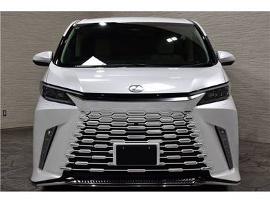 Lexus LM 500H 2.4 VERSION L (A)