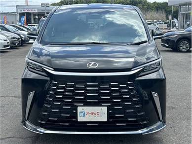 Lexus LM 500H VERSION L MARK LEVINSON
