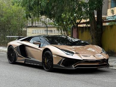 Lamborghini AVENTADOR 6.5 LP 700-4 (A)