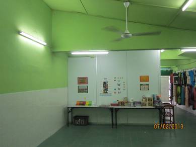 Rumah Kedai Depan Tesco, Jln Ipoh-Lumut, Seri Iskandar
