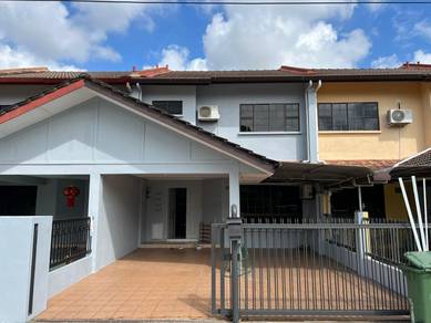 Taman Bdc , Double Storey House intermediate FOR RENT , Prime area
