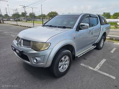 Mitsubishi TRITON 2.5 FACELIFT (A)