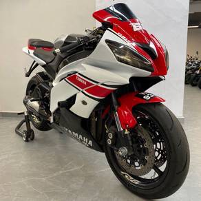 Yamaha yzf-r6 reg2017