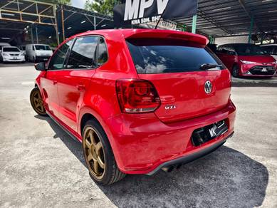 Volkswagen POLO 1.4 GTi TSI (A) TURBO SUNROOF