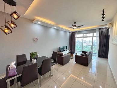 M Condominium Residence Larkin junction mall kpj 20 min to CIQ JB Town