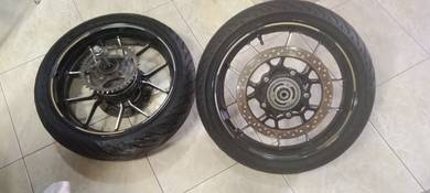 Sport rim gixxer 250 siap tayar untuk dijual