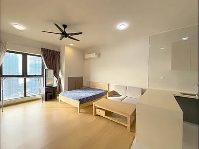 Studio country garden new unit Danga bay low deposit