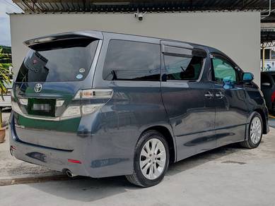 Toyota VELLFIRE 2.4 Z PLATINUM (A)- POWERBOOT