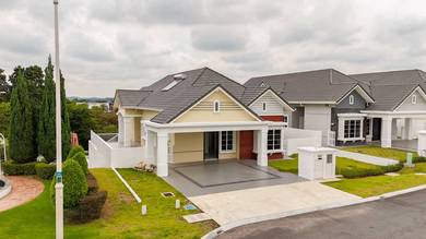 1.5 Storey Bungalow Reineville Setia Ecohill Semenyih