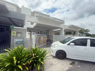 Tiara Sendayan SEREMBAN Double Storey House Freehold Gate & Guarded