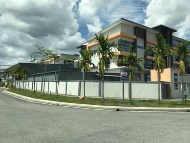 3 Storey Semi-D factory for Rent (Puchong Perdana Industrial Park)