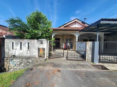 22x70 + Open Facing +Single Storey Tmn Muzaffar Shah Ayer Keroh Melaka