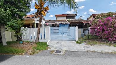 SS3, Kelana Jaya. Single Storey Terrace House