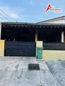 Single Storey intermediate house at Taman Suria Matang