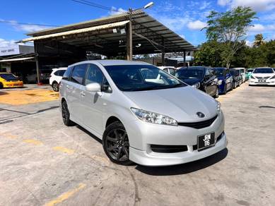 Toyota WISH 1.8 (AUTO)