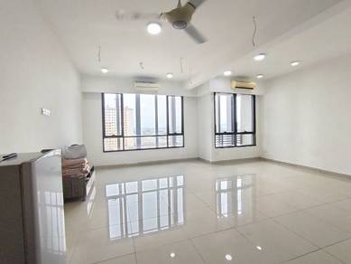 Flexis One South studio next to Mrt serdang raya utara