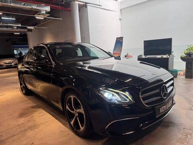 Mercedes Benz E200 2.0 AVANTGARDE (CKD) (A)