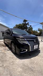 Nissan ELGRAND 2.5 RIDER BLACK LINE (A)