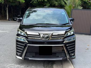 Toyota VELLFIRE 2.5 ZG WELL CONDITION
