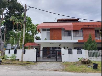 Must Sell Lembah Permai double storey semi-d corner