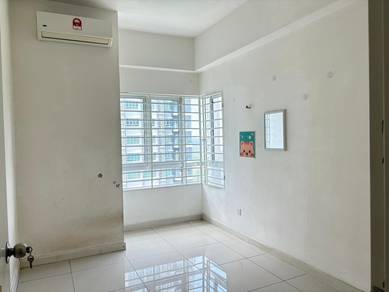 Spacious Unit With Partial Furnish Unit Suit For Family Bangi Kajang