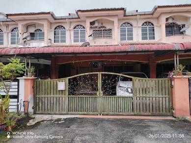 2 tingkat taman cahaya Kampar perak full loan dan fully furnished