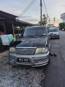 Toyota UNSER 1.8 LGX (A)