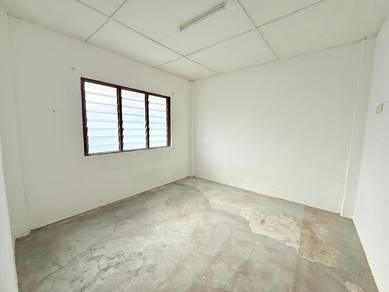 Cantik Bersih TERMURAH RENOVATED FLAT TAMAN DAGANG, AMPANG, SELANGOR