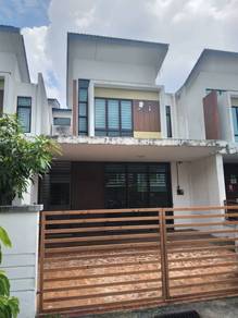 *CHEAPEST FURNISH* 2 Storey Terrace 4R4B Saujana KLIA Sepang